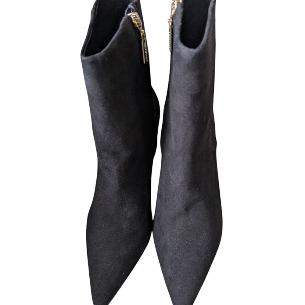 NEW..Larroudé's Mini Kate Elegant Black Ankle Boots...Size 10 - Picture 6 of 13